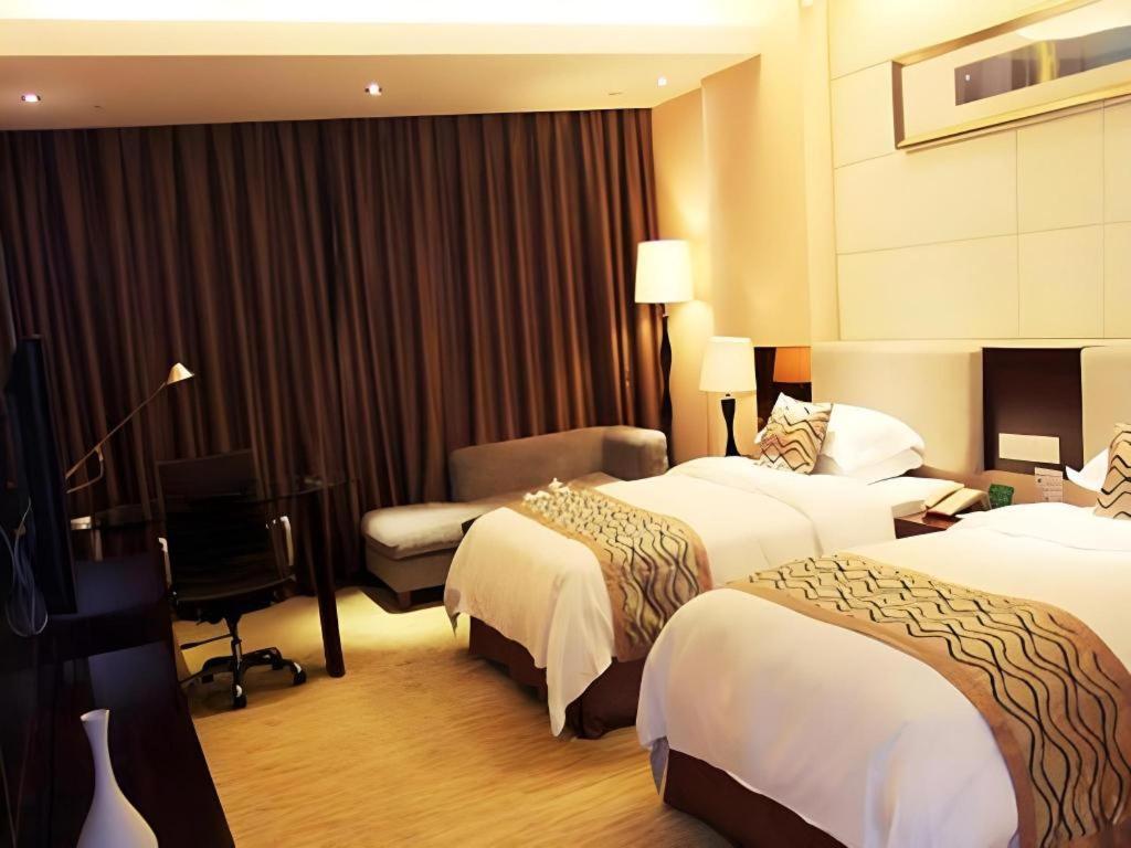 Fortune Hotel Longyan Exterior photo